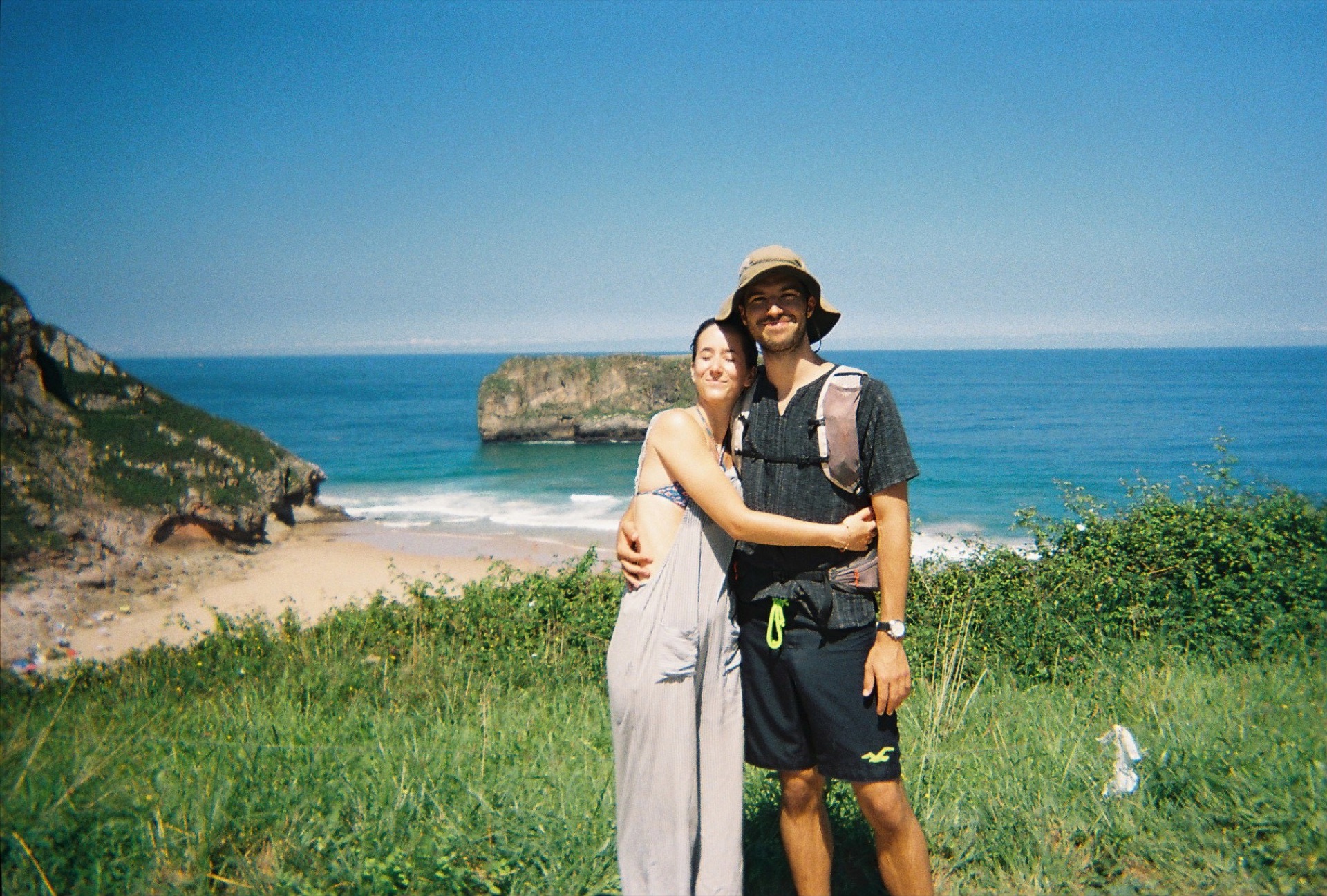 Julia y Miguel — Luz al Tiempo